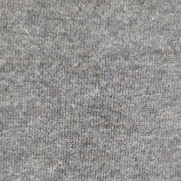 Neiman Marcus Heather Brown Cashmere Crewneck Sweater - Size S - Picture 3 of 9